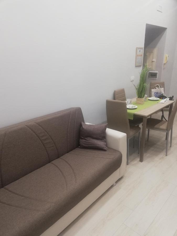 Nanni Bed & Breakfast เนเปิลส์ ภายนอก รูปภาพ