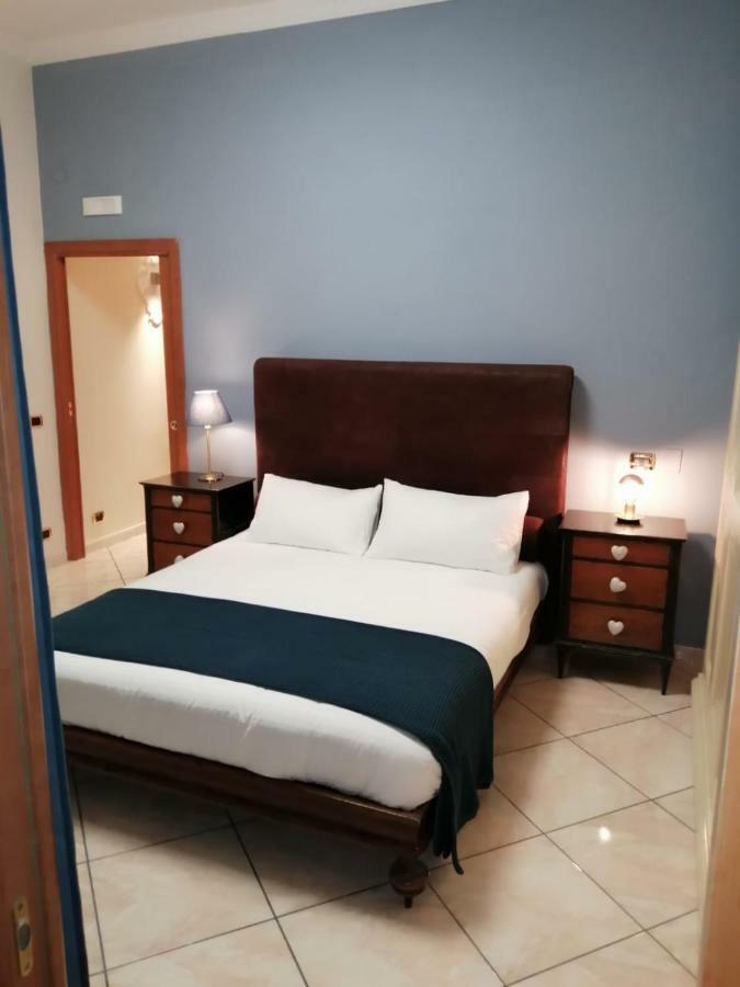 Nanni Bed & Breakfast เนเปิลส์ ภายนอก รูปภาพ