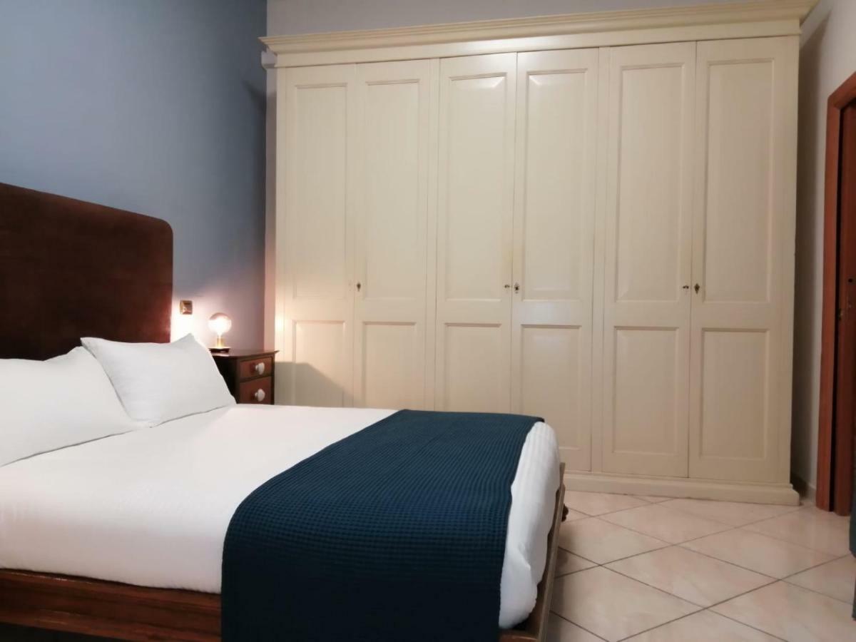 Nanni Bed & Breakfast เนเปิลส์ ภายนอก รูปภาพ